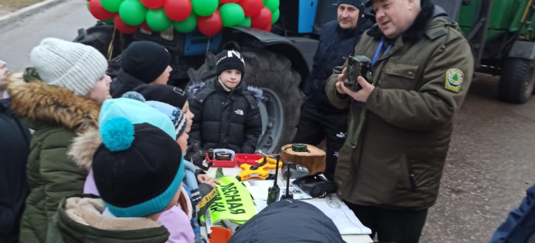 Крупский лесхоз устроил захватывающую интерактивную площадку
