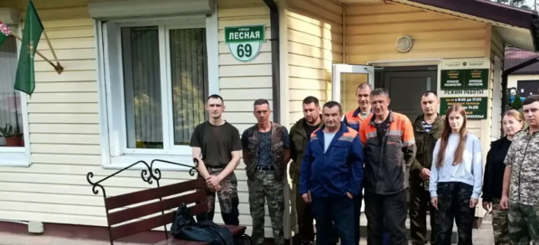 Крупский лесхоз. 22 июня. Ровно в полдень